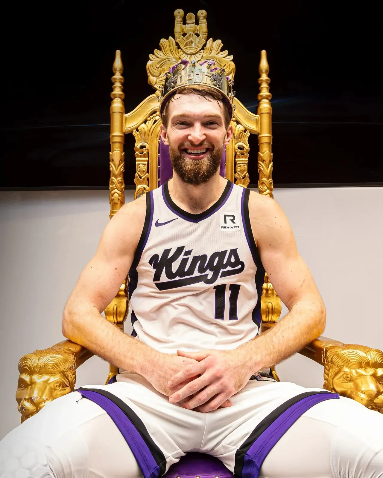 日本男篮强势篮网，萨博尼斯打破历史纪录