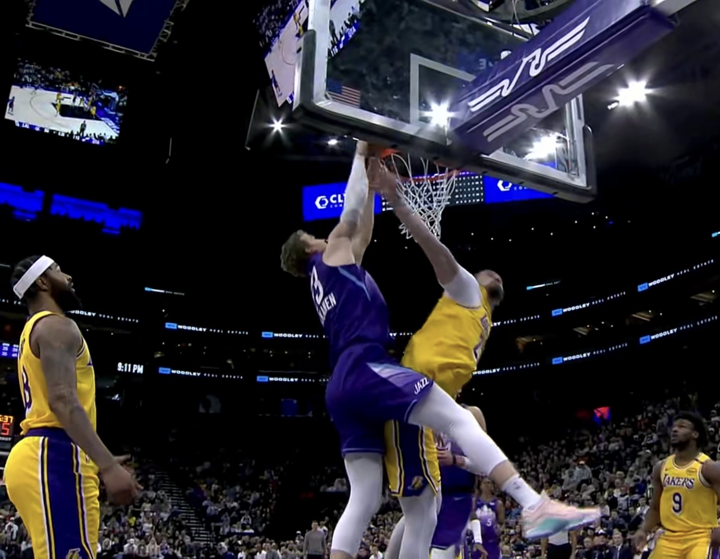 开云体育app-湖人遭遇连败险些被淘汰的简单介绍