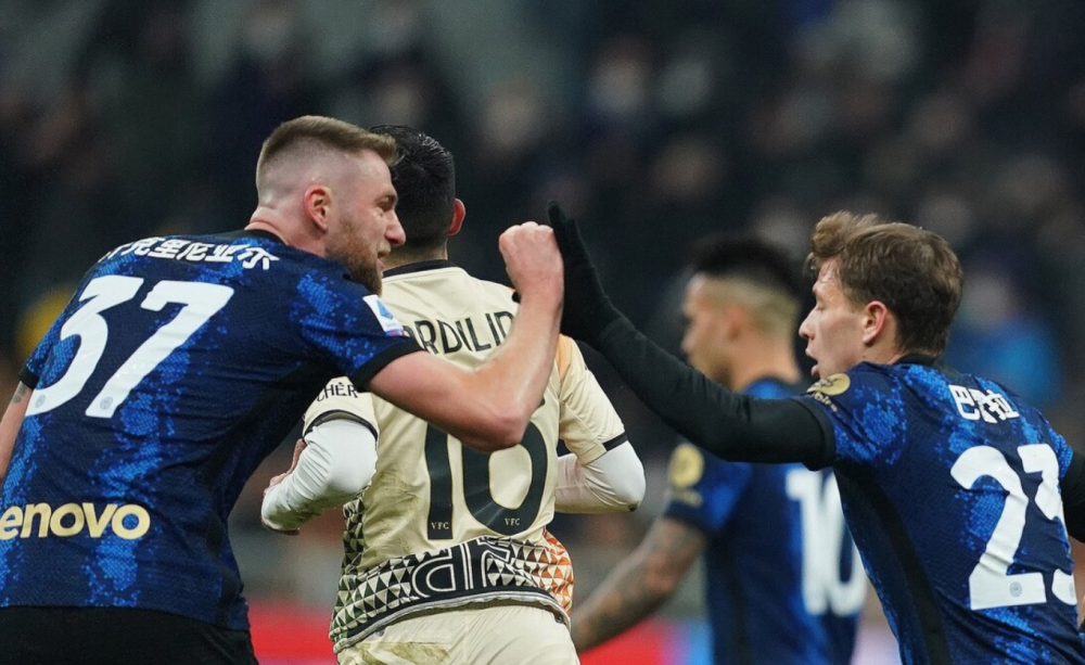 关于雄鹿爆冷西班牙男篮，麦科勒姆绝境逆转的信息