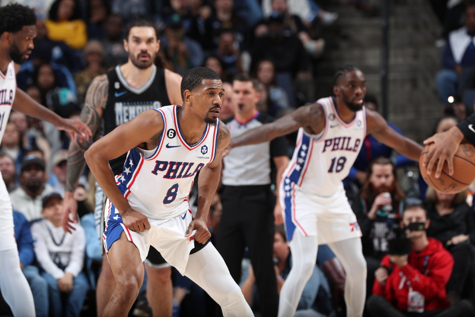 灰熊惜败快船,遭遇两连败 灰熊惜败快船,遭遇两连败