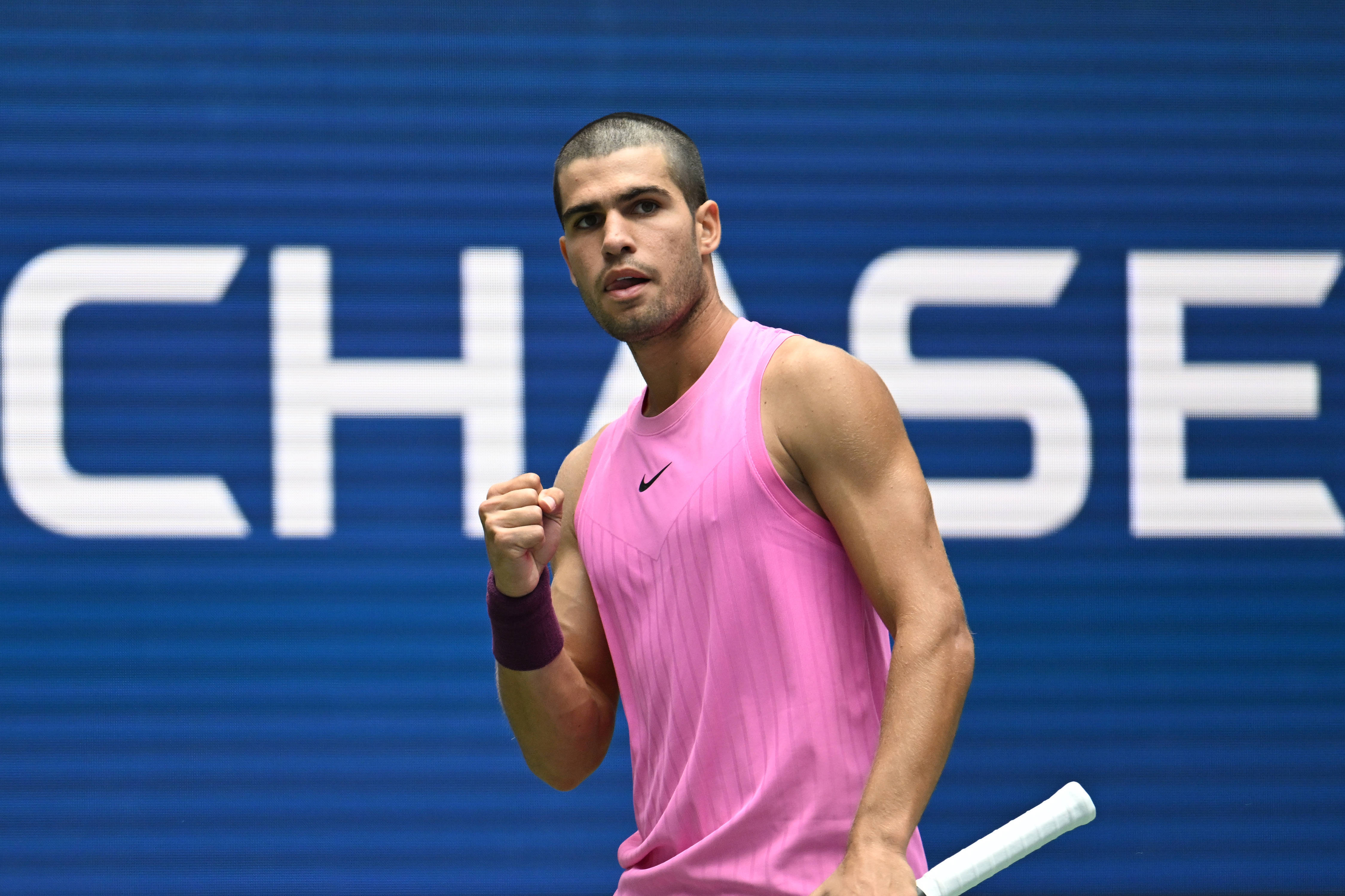 包含西班牙网球队翻盘美国网球队,阿尔卡拉斯惊艳世界的词条 包含西班牙网球队翻盘美国网球队,阿尔卡拉斯惊艳世界的词条