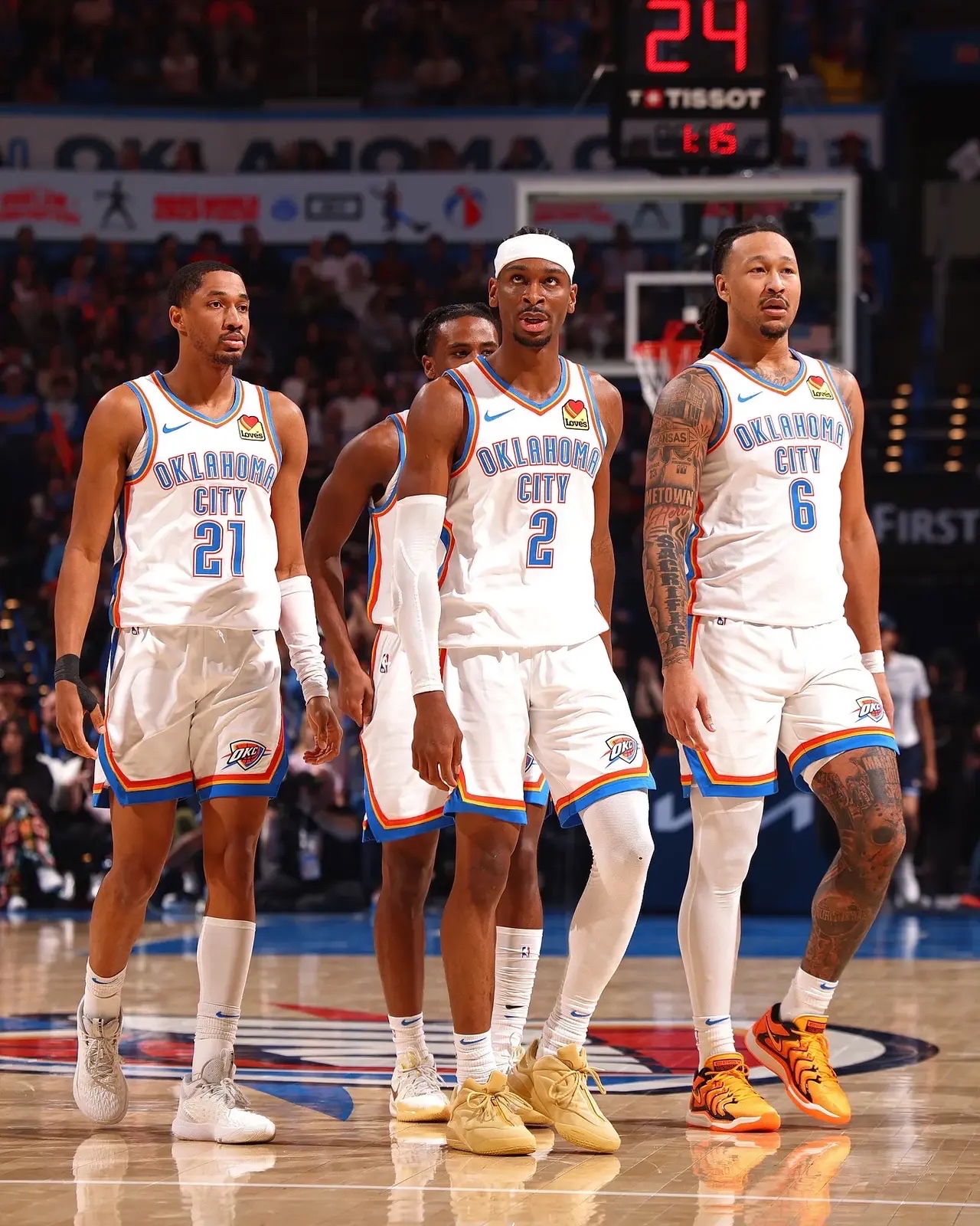 勇士大胜热火,雷霆全队表现稳健的简单介绍 勇士大胜热火,雷霆全队表现稳健的简单介绍