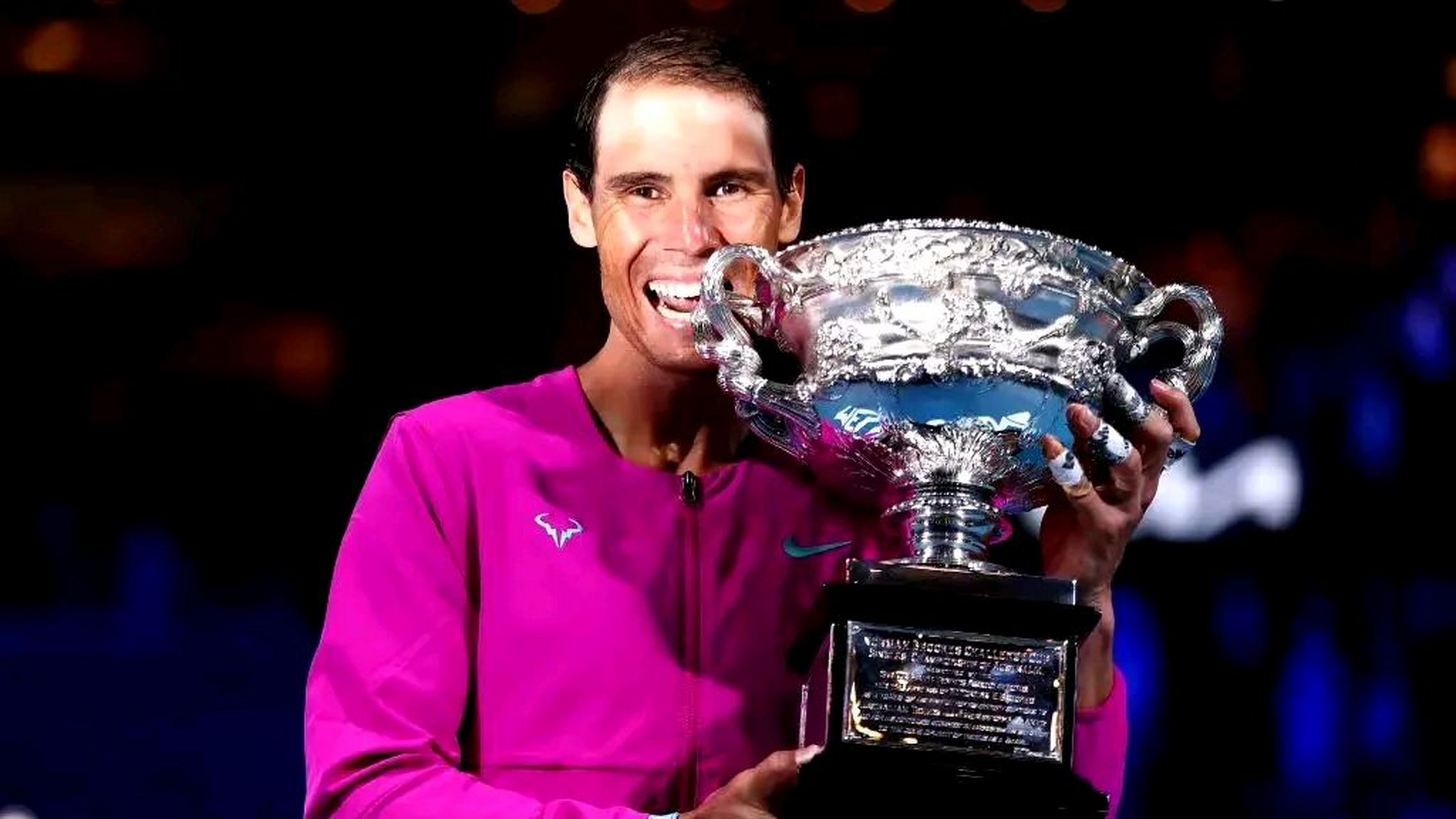 开云体育在线-年终总决赛险胜澳网，纳达尔点燃赛场