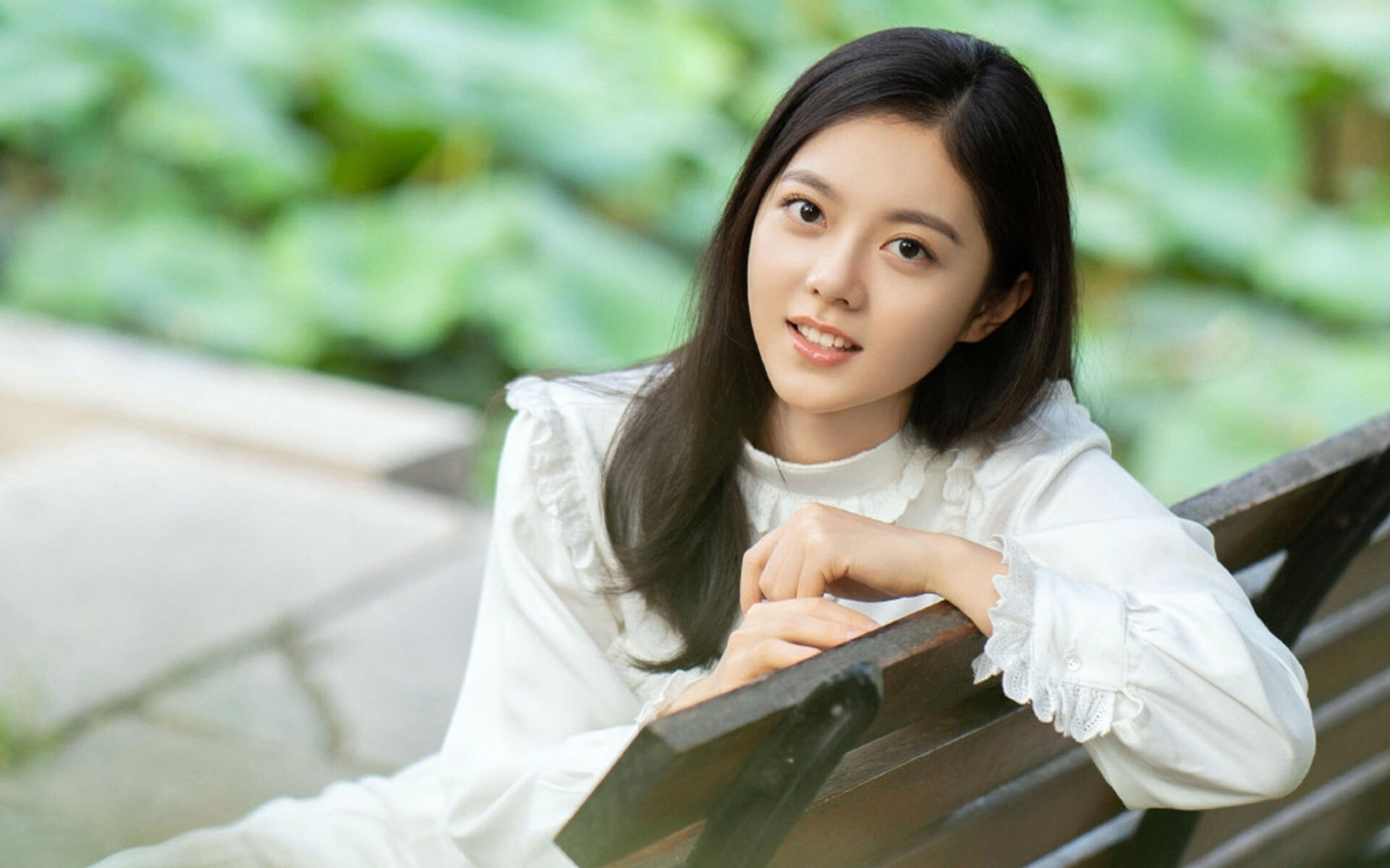 欧冠淘汰赛焦点战再现，猛龙压哨绝杀快船，篮球场上的欧洲之夜