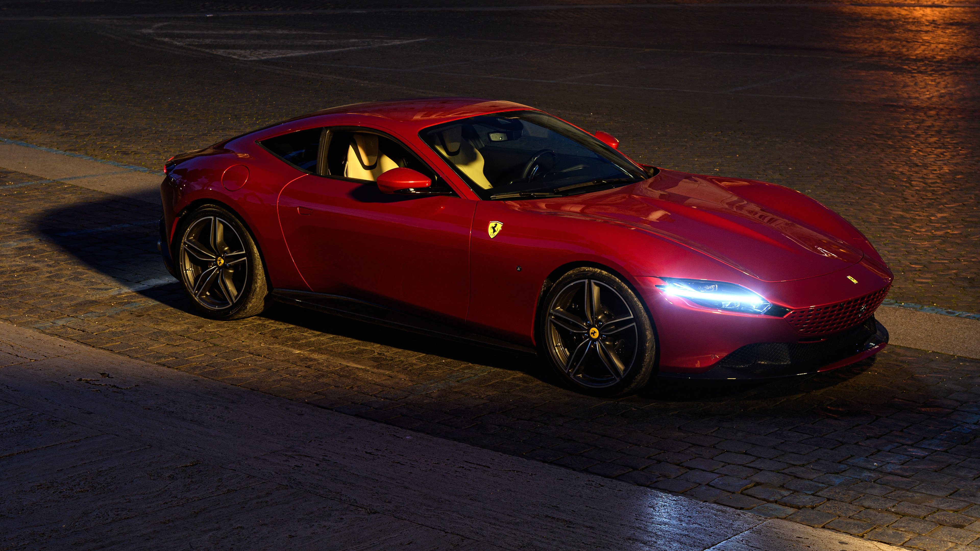 F1新赛季揭幕战点燃激情,深圳队争冠战力克马刺创历史