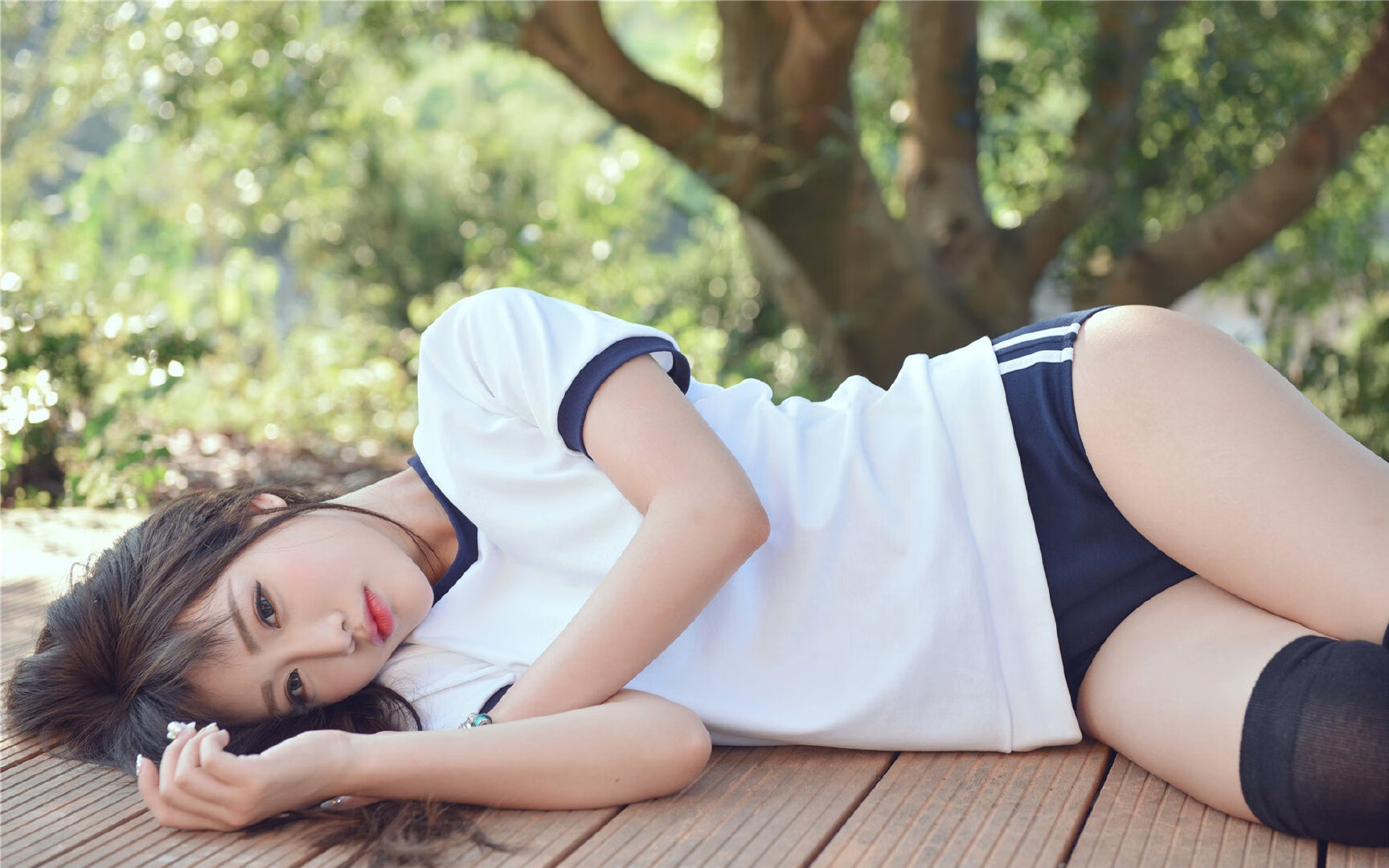 跨界统治力，马竞单节击溃多特，三笘薰如F1冠军般接管比赛